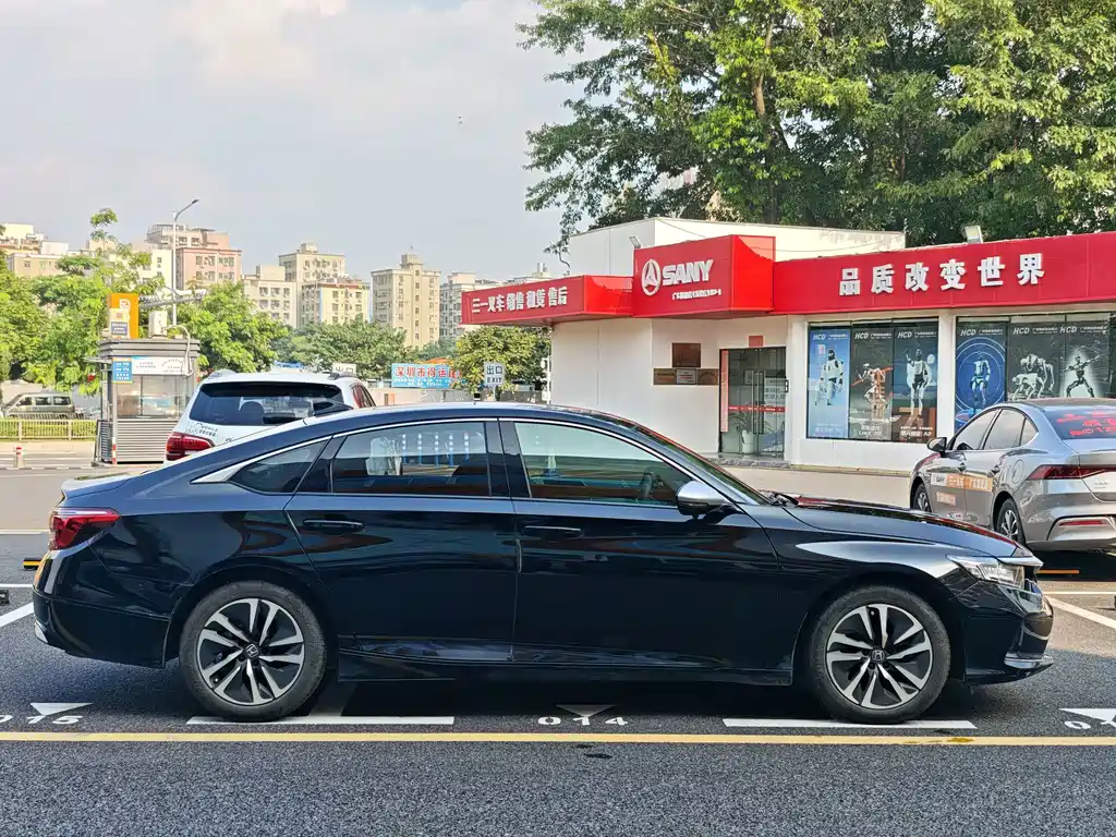 Honda Inspire — миниатюра 7