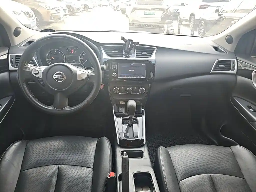 Nissan Sylphy — миниатюра 11