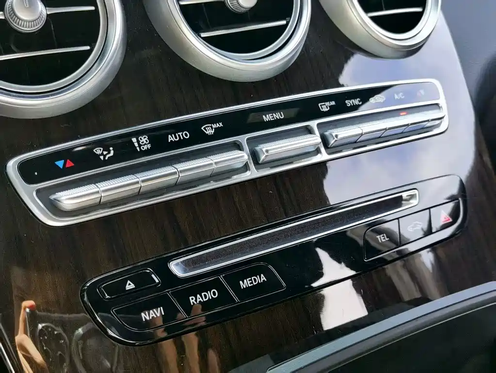 Mercedes-Benz GLC — миниатюра 17