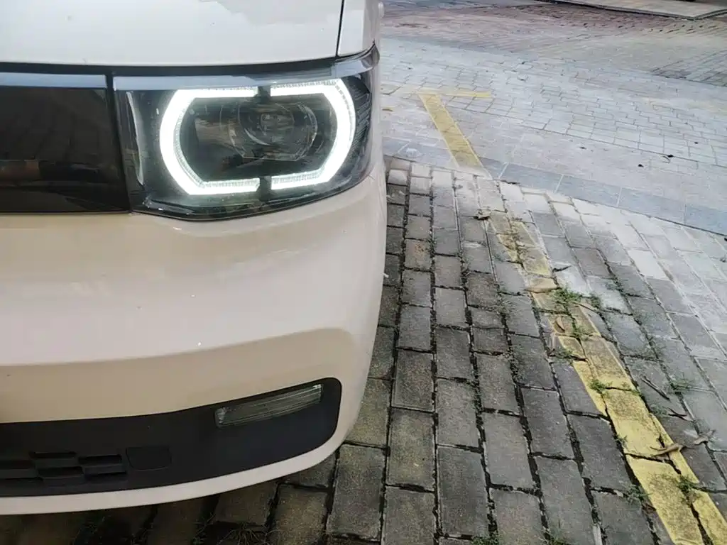 Wuling MINIEV — миниатюра 24