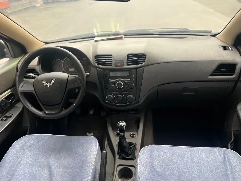 WULING WULING HONGGUANG