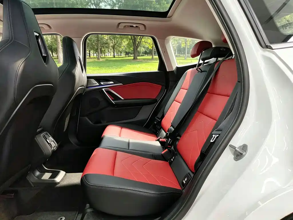 BMW X1 — миниатюра 10