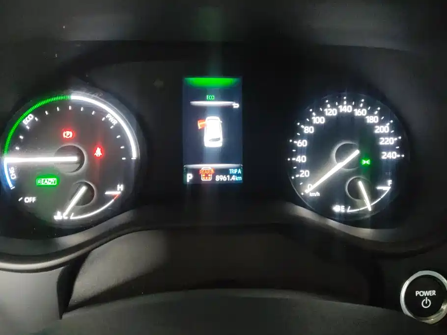 Toyota Sienna — миниатюра 14
