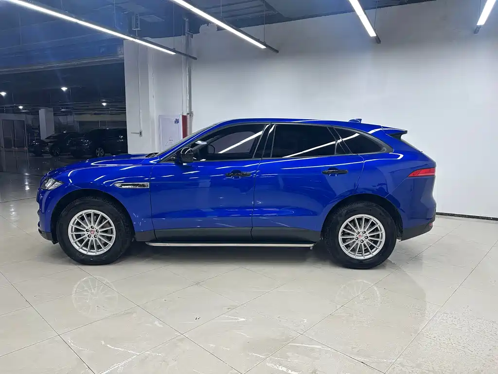 Jaguar F-Pace 2018 2.0T R-Sport Sport