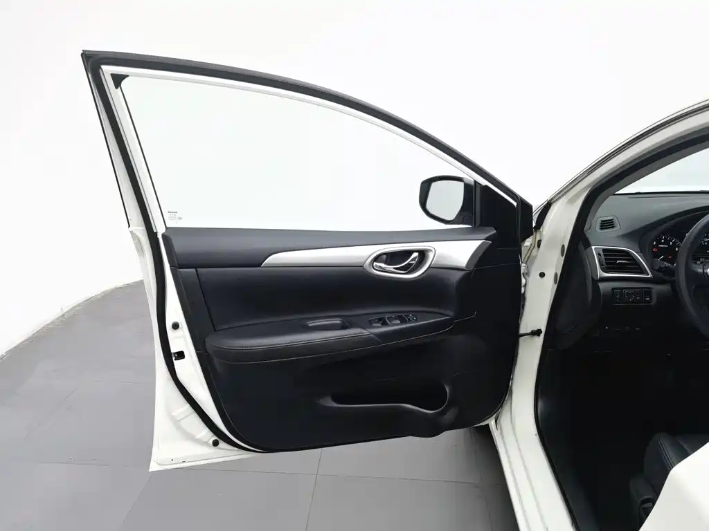 Nissan Sylphy — миниатюра 8