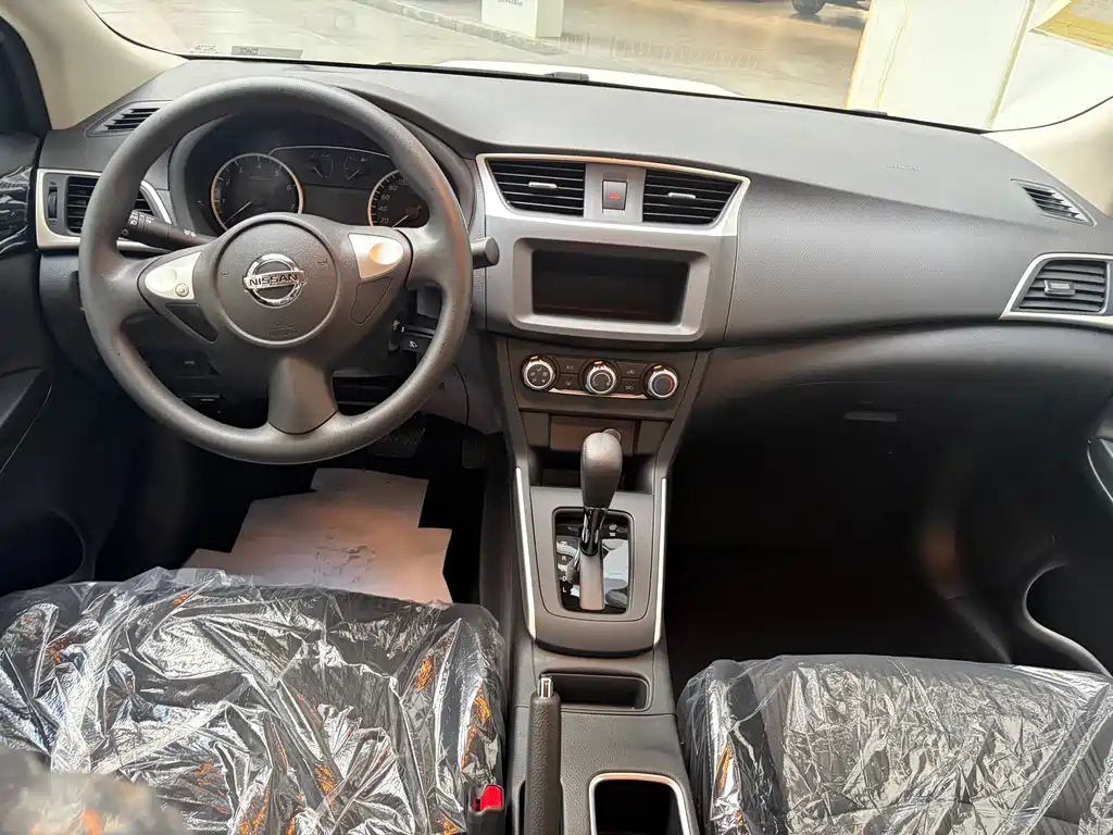 Nissan Sylphy — миниатюра 9