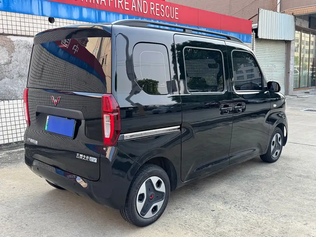 Wuling Zhiguang EV — миниатюра 5