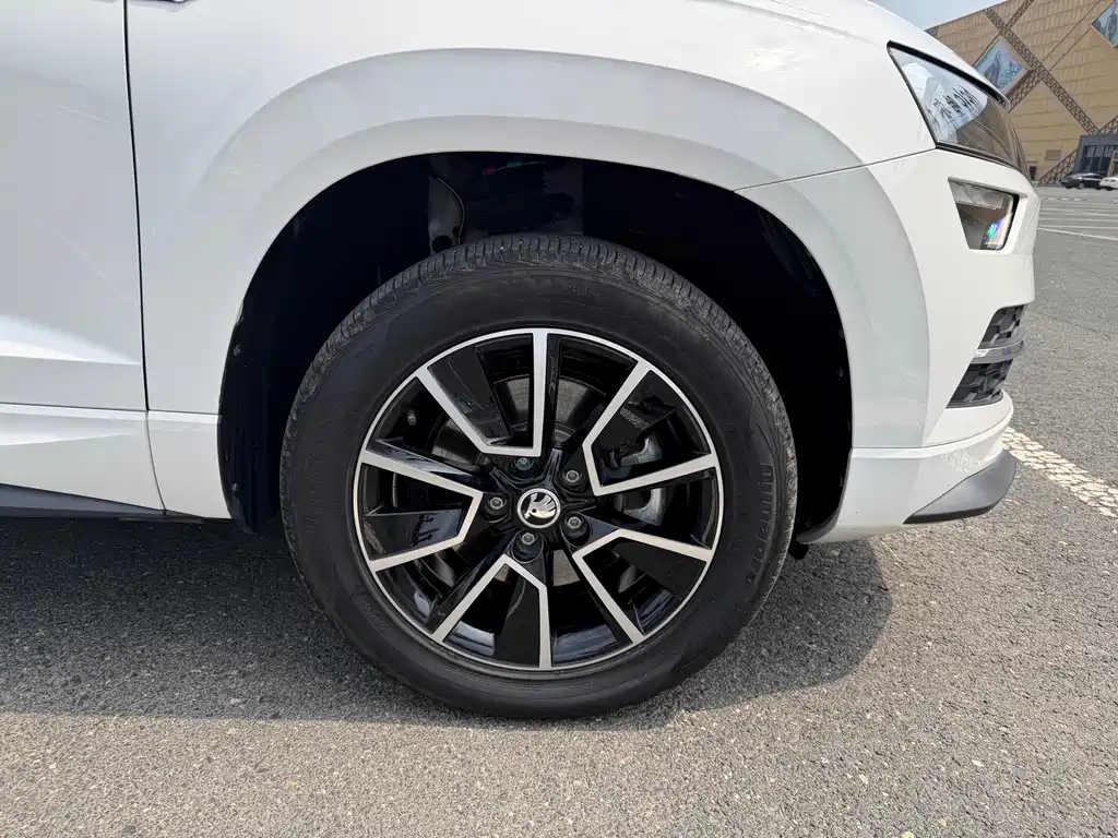 Skoda Karoq — фотографии объявления, Фото 15