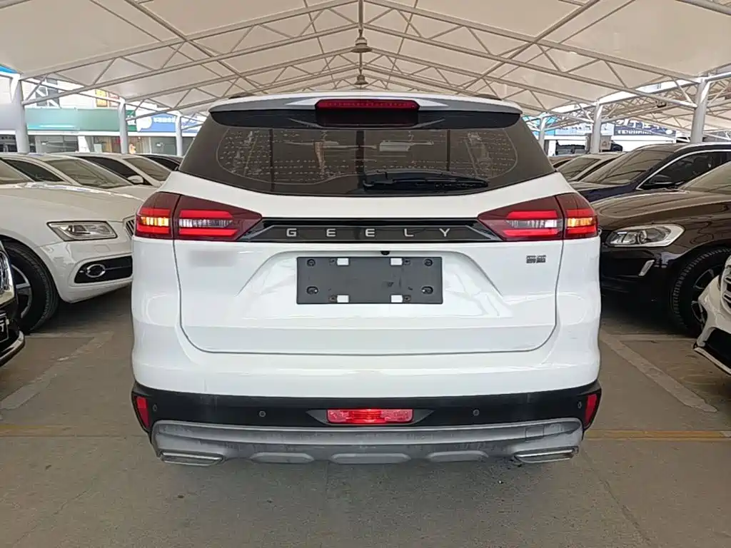 Geely Boyue — миниатюра 6