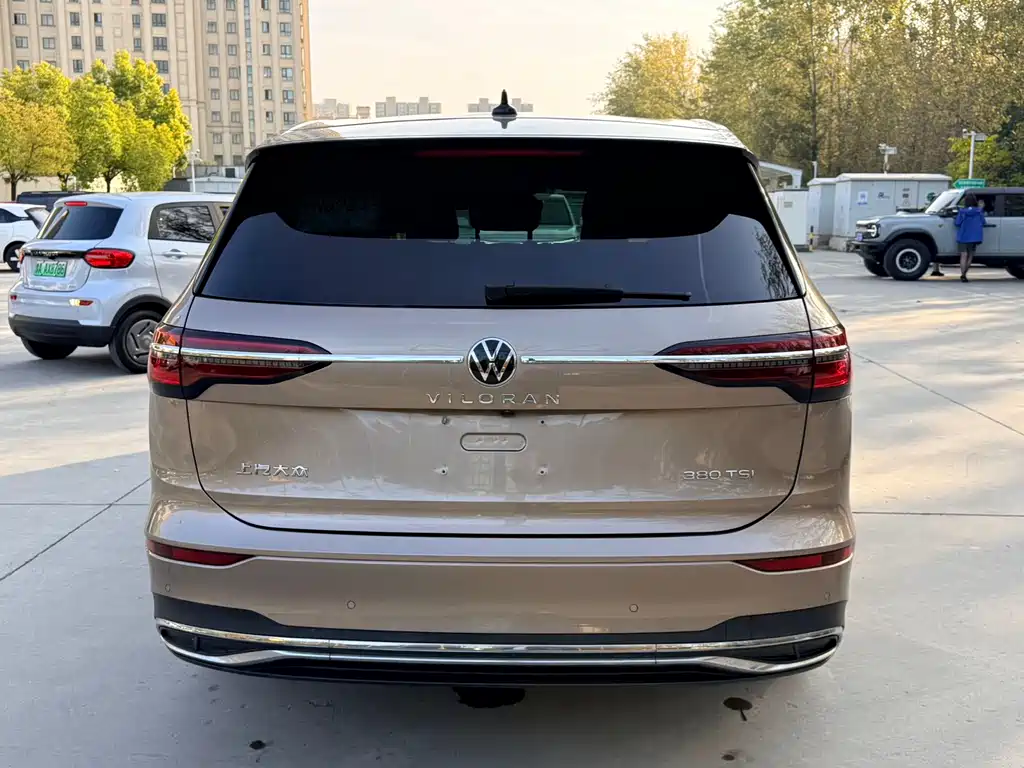 Volkswagen Viloran 2022 380TSI Flagship