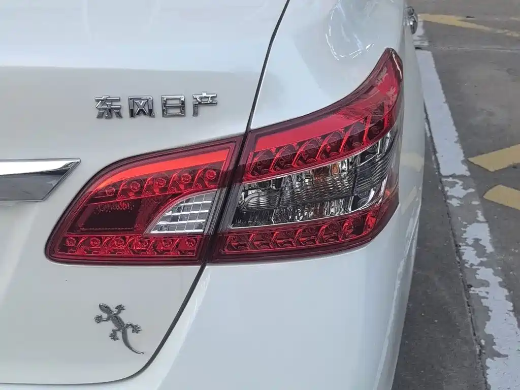 Nissan Sylphy — миниатюра 5