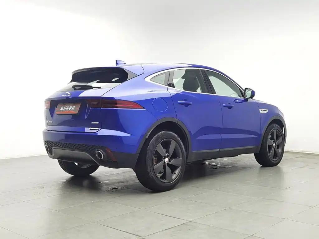Jaguar E-PACE — миниатюра 2