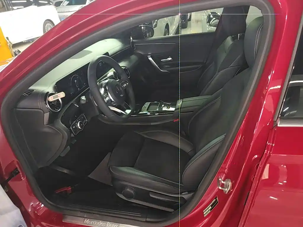 Mercedes-Benz A-Class — миниатюра 15