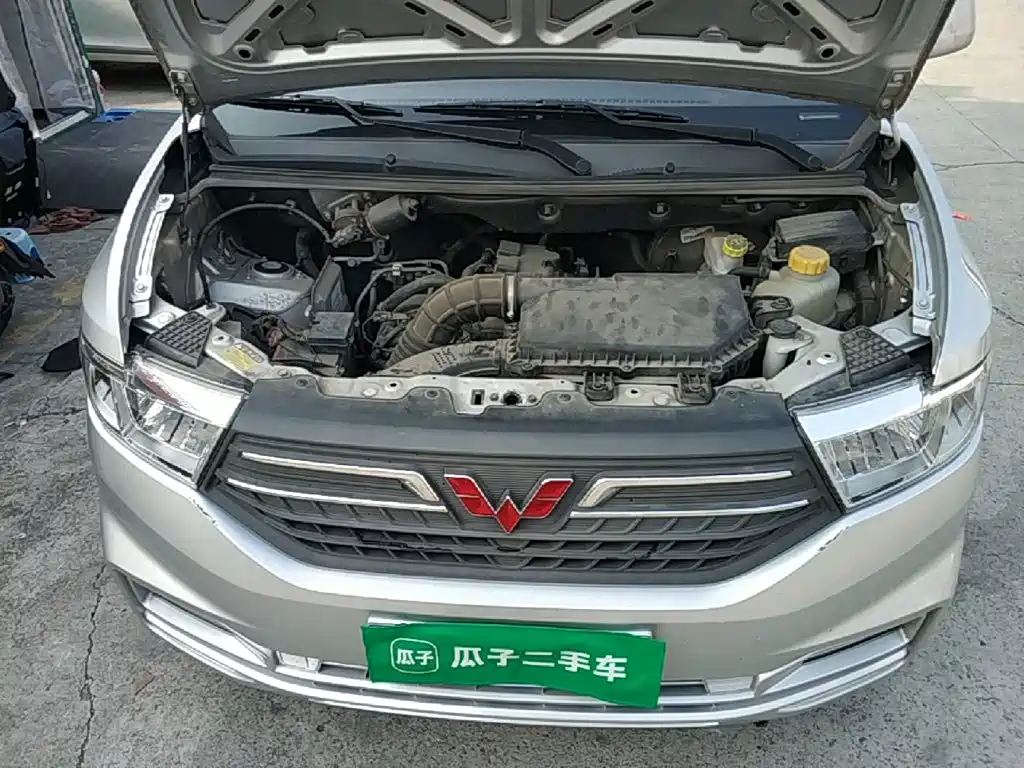 Wuling Hongguang V — миниатюра 20