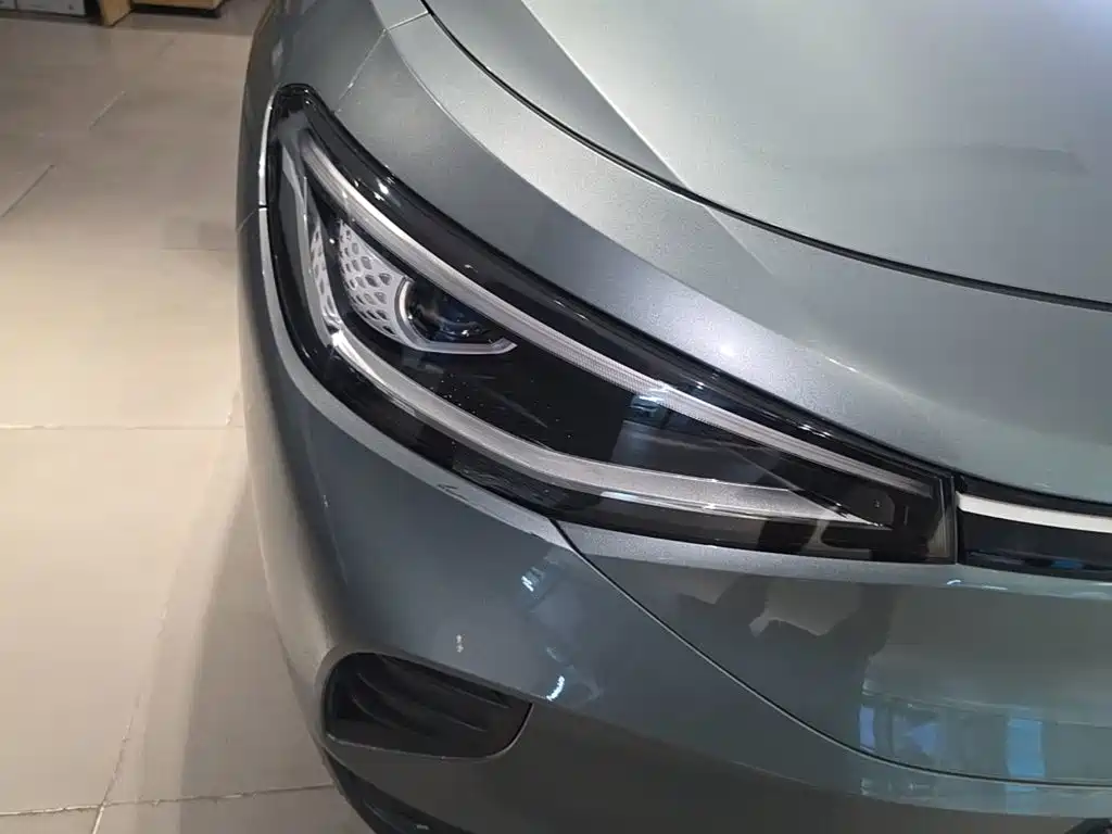 Volkswagen ID.4 Crozz — миниатюра 11