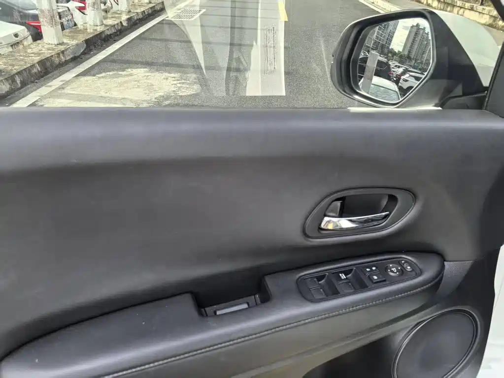 Honda Vezel 2020 1.5L CVT