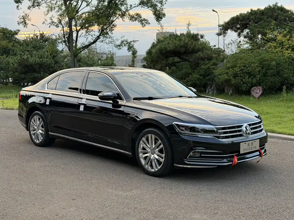 Volkswagen Phideon — миниатюра 3