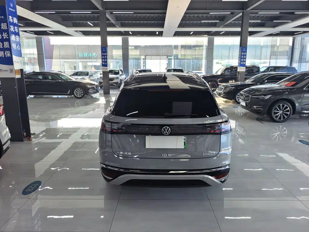 Volkswagen ID.6 Crozz — миниатюра 4
