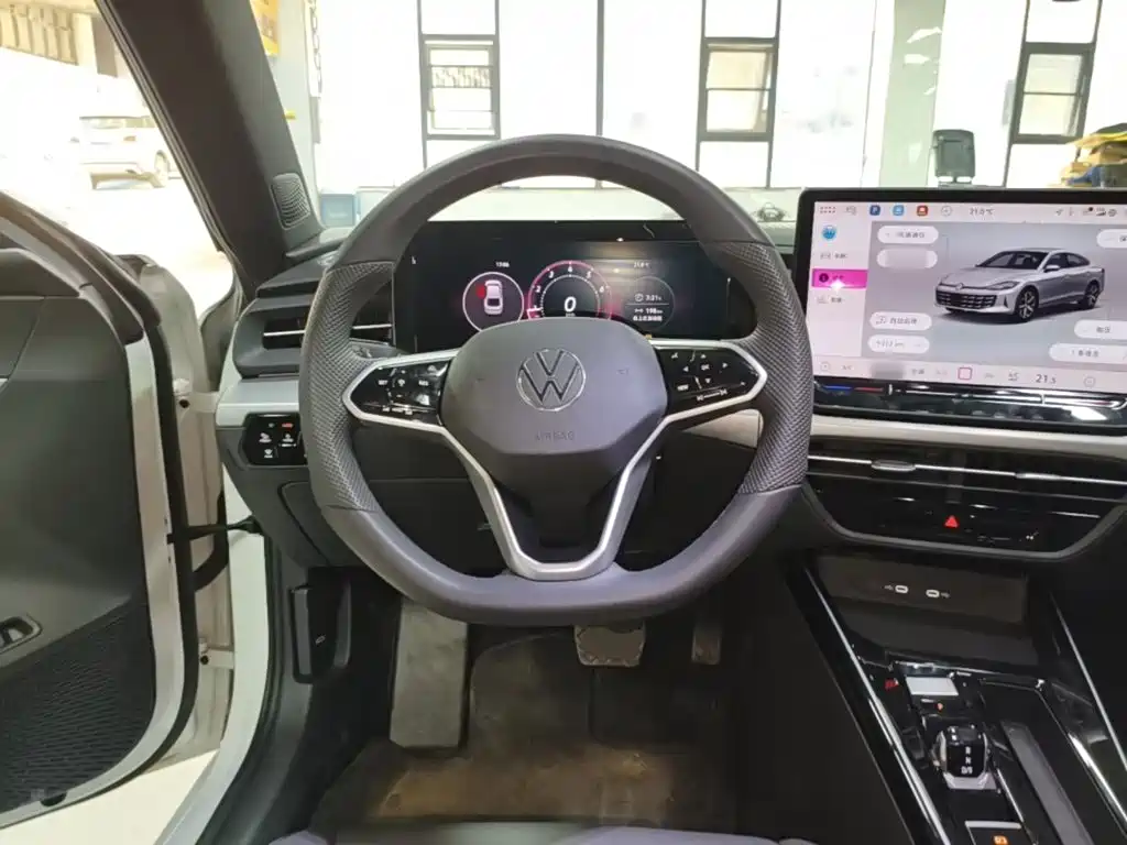 Volkswagen Lamando — миниатюра 11