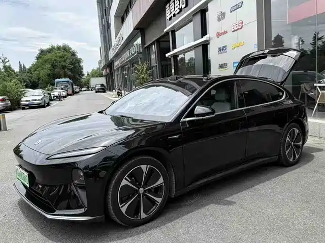 NIO ET 5 T 2024 75k Wh Touring — фото 1