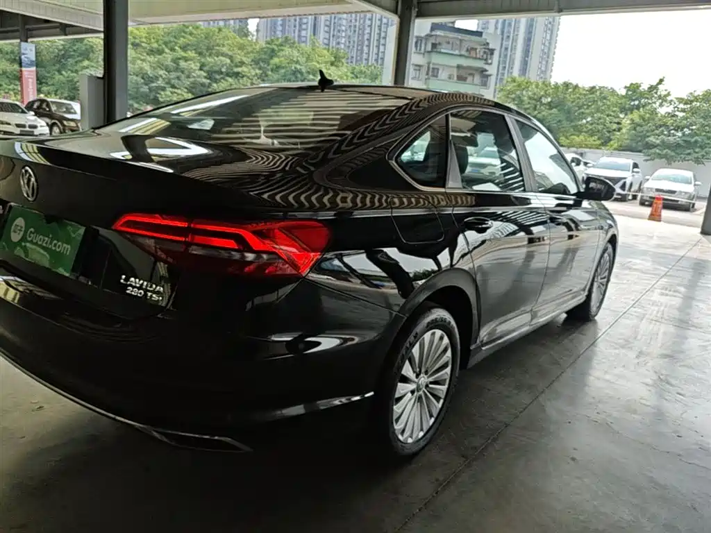 Volkswagen Lavida 2018 280TSI DSG Comfort V