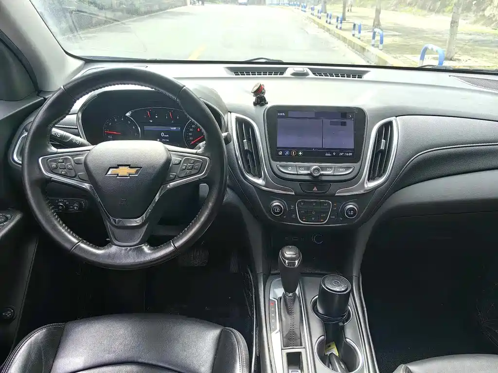 Chevrolet Equinox 2019 535T AT VI