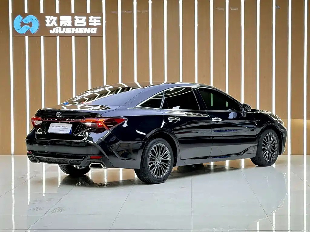 Toyota Avalon — миниатюра 15