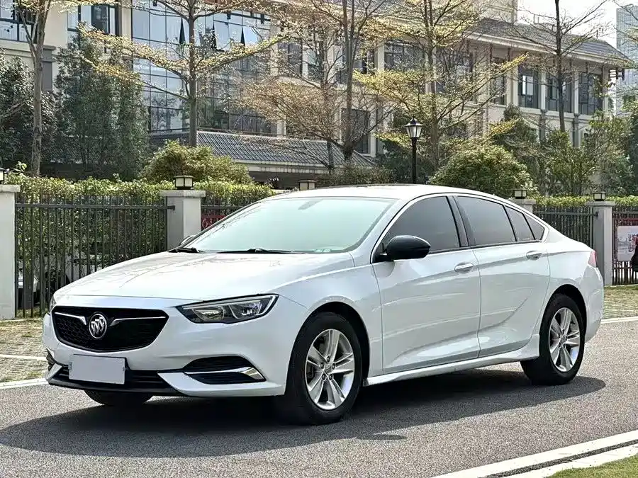 Buick Regal 2020