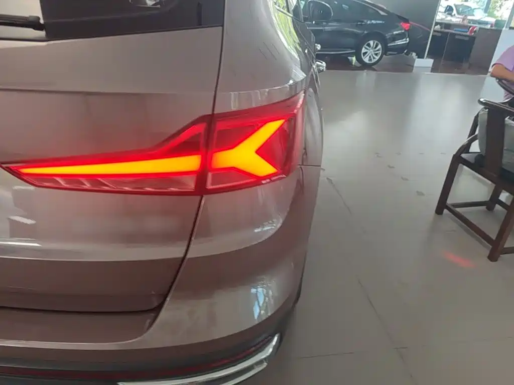 Jetta VS7 2020 1.4T AT Enjoy