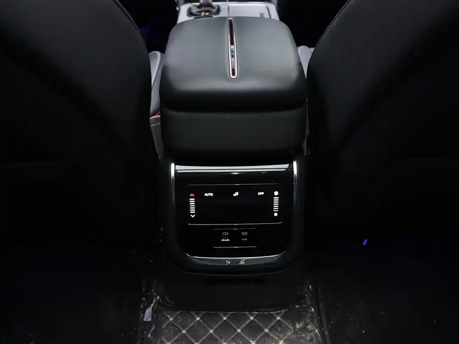 Hongqi HONGQI HS7 PHEV