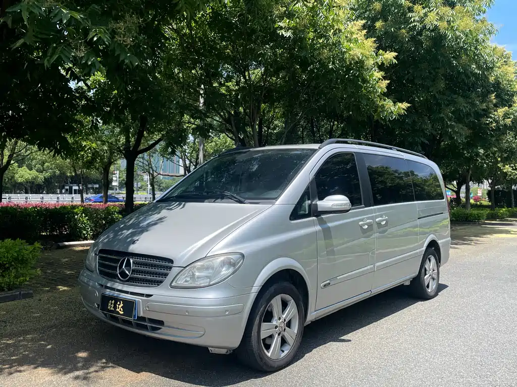 Купить Mercedes-Benz Viano