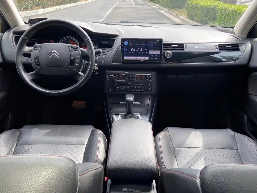 Citroen C5 — миниатюра 10