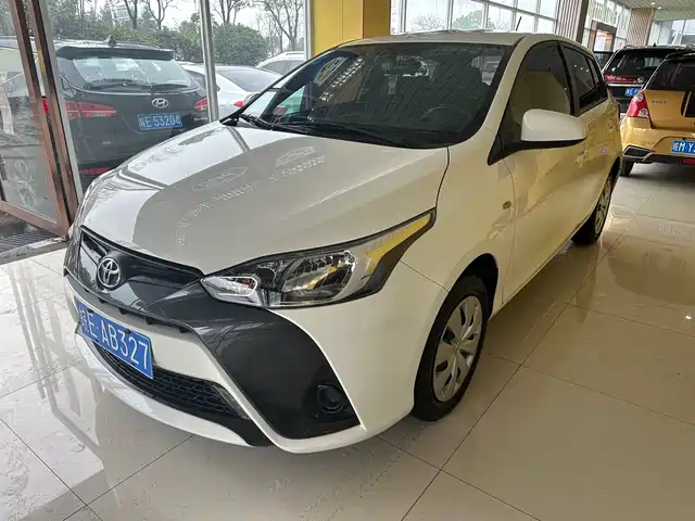 toyota yaris-l-zhixuan