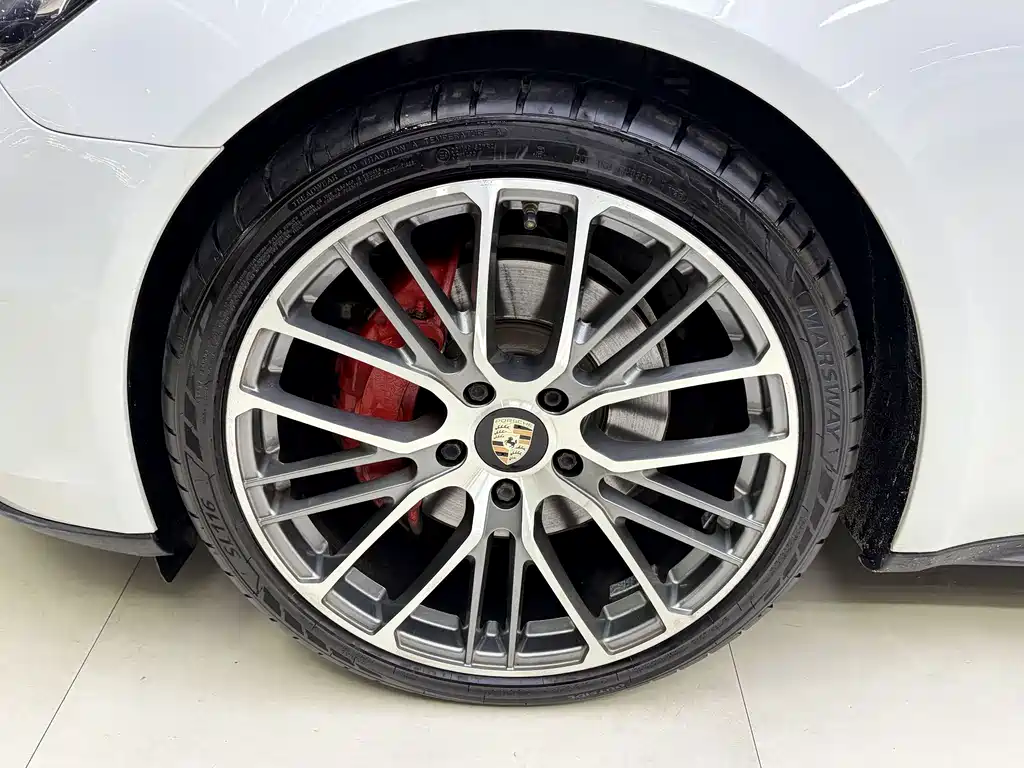Porsche Panamera — миниатюра 9