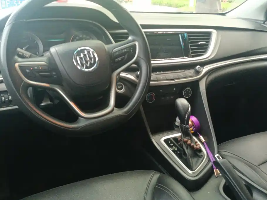 Buick Excelle — миниатюра 12