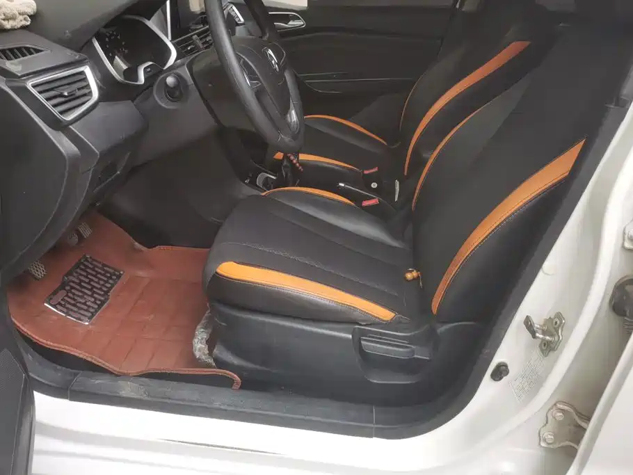 Baojun 310 — миниатюра 9