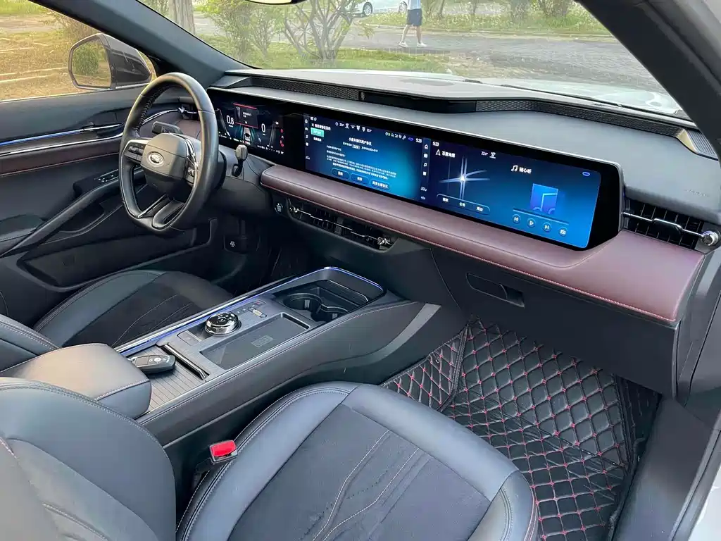 Ford Mondeo — миниатюра 16