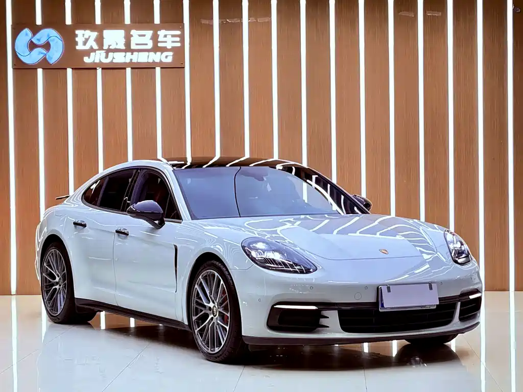 Porsche Panamera — миниатюра 3