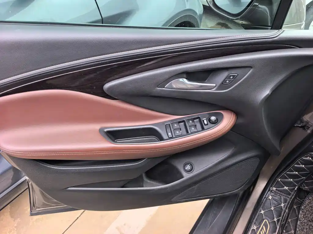 Buick Envision Plus — миниатюра 7