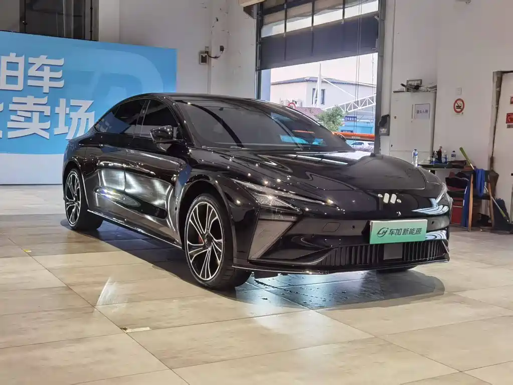 ZHIJI AUTOMOBILE ZHIJI L7