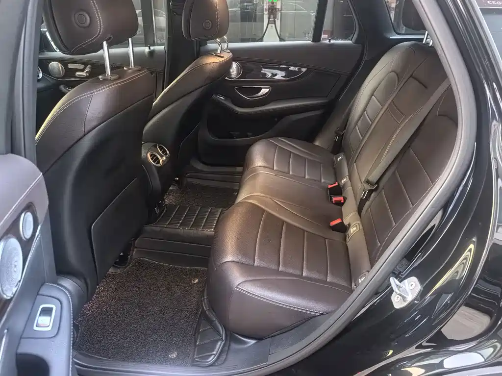 Mercedes-Benz GLC — миниатюра 9