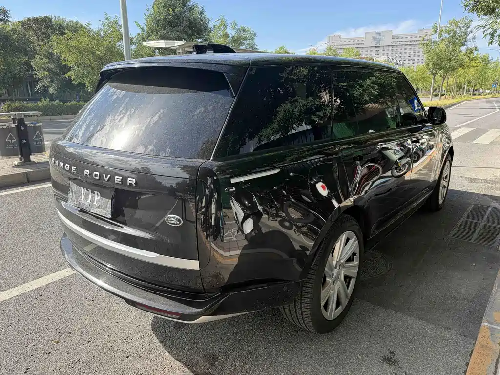 Land Rover Range Rover — миниатюра 17