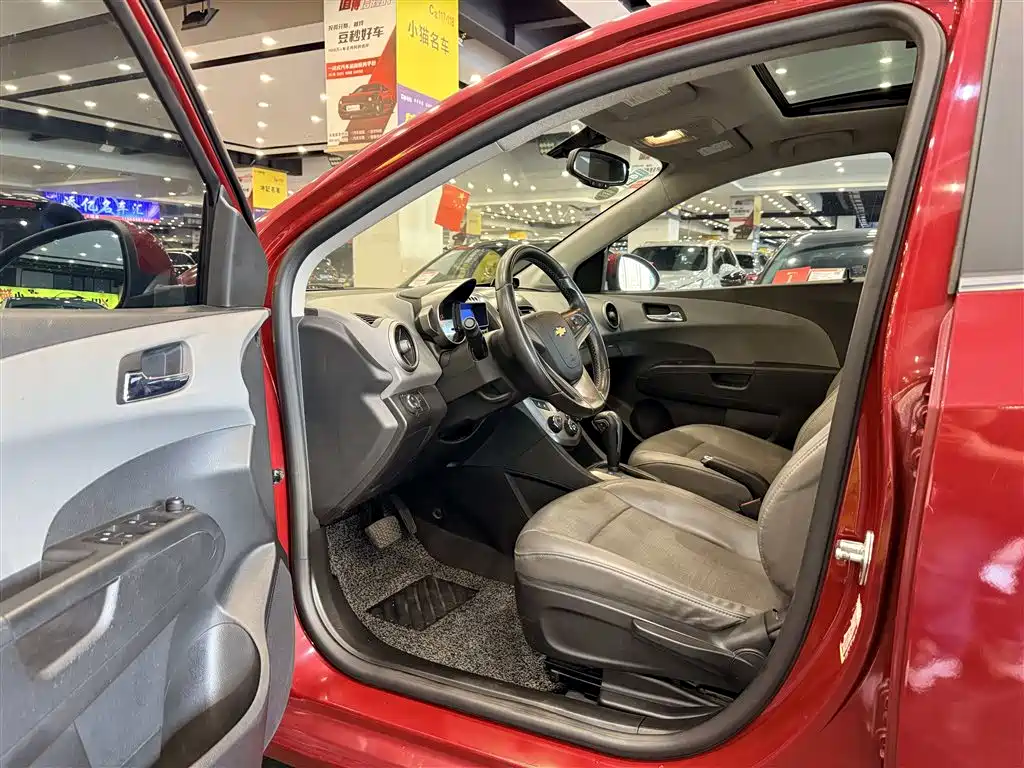 Chevrolet Aveo — миниатюра 4