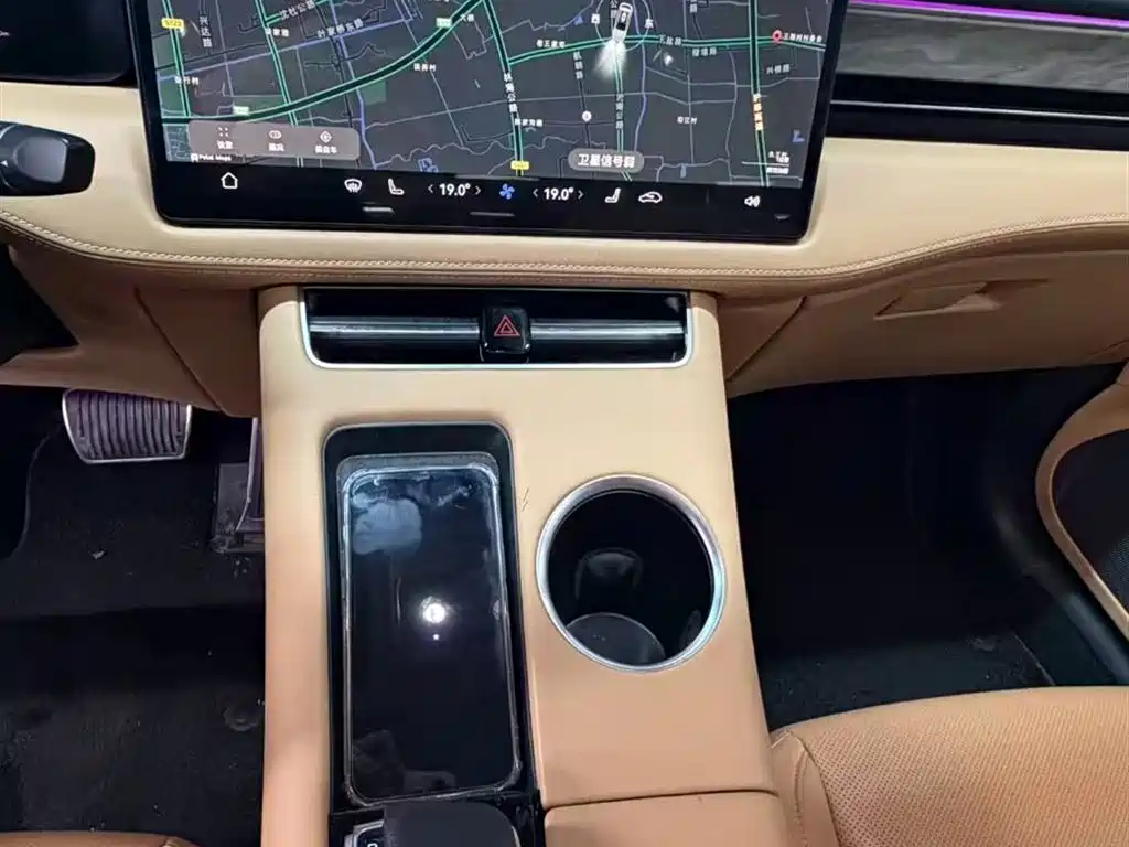 Aito M5