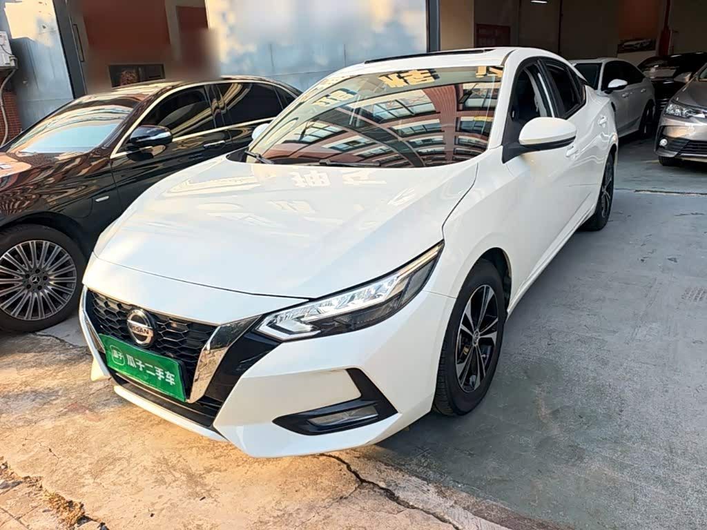Nissan Sylphy 1.6 л 2023 г. Белый, пробег 38400 км