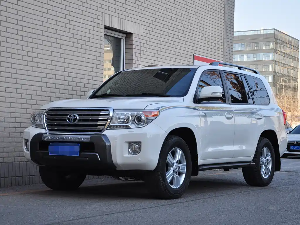 Toyota Land Cruiser 2014