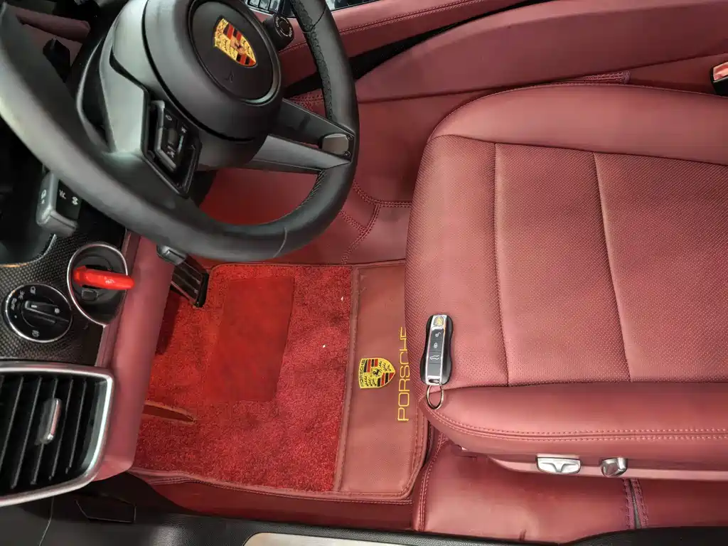 Porsche Panamera 2010 Panamera 4 3.6L