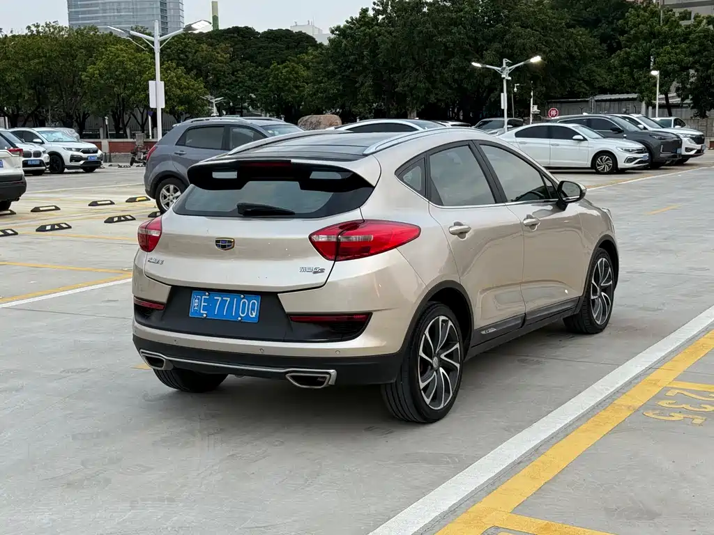 Geely Emgrand GS — миниатюра 6