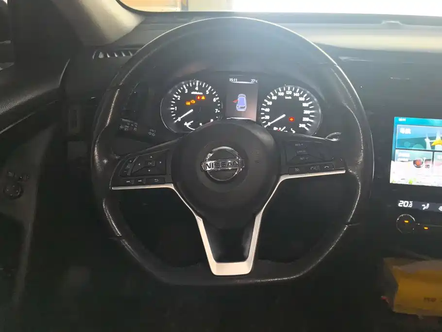 Nissan X-Trail — миниатюра 15