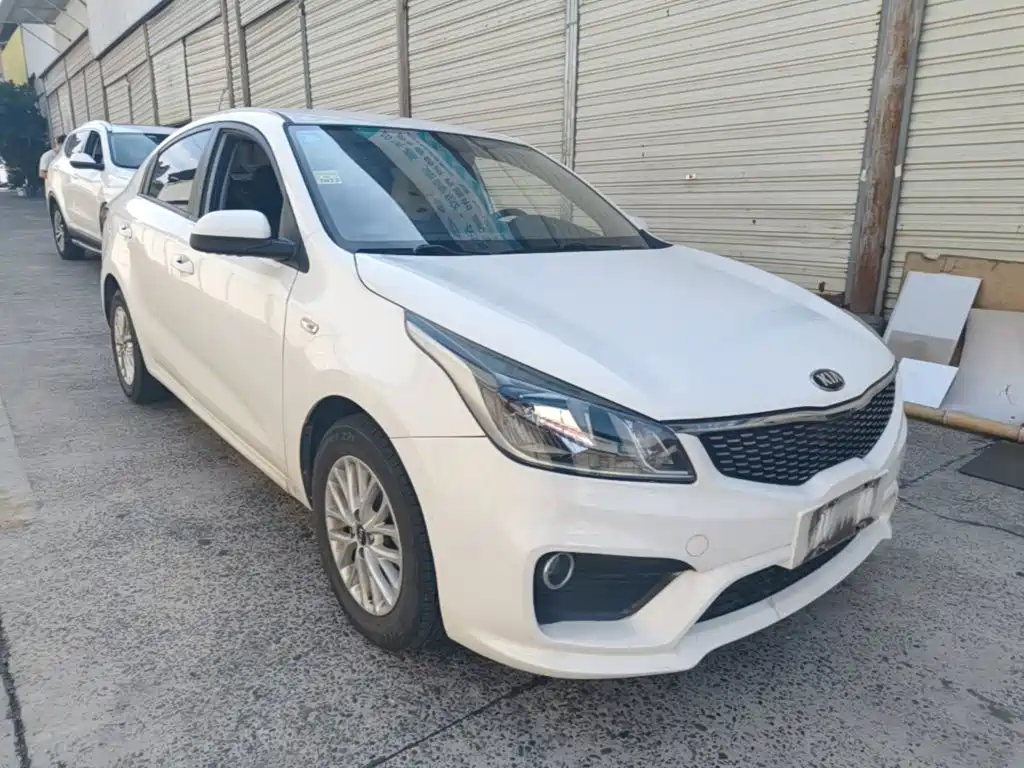 Kia K2 — миниатюра 4